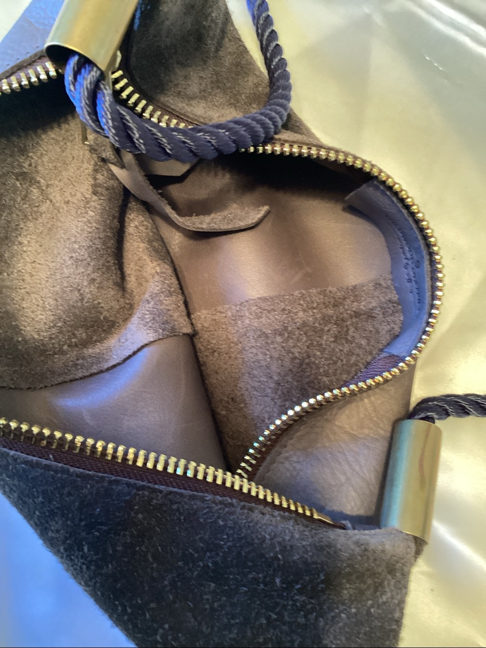Gorgeous Wildwood Oyster Co. sling with blue rope strap - Picture 5 of 12
